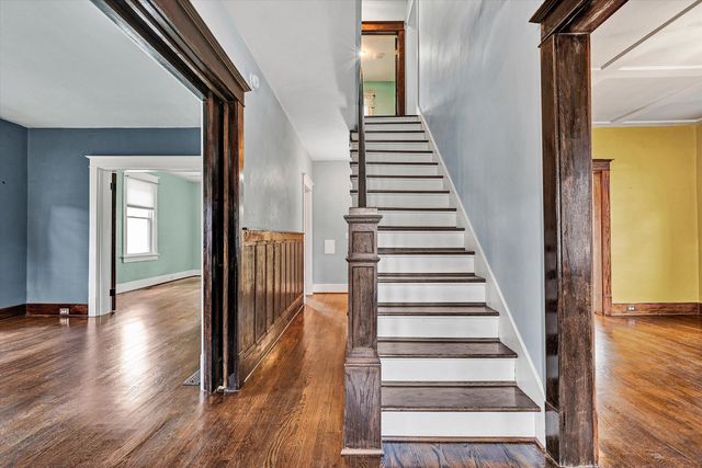 2114 Memorial AVE, Roanoke, VA 24015