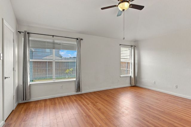 616 Mustang Court, Little Elm, TX 75068
