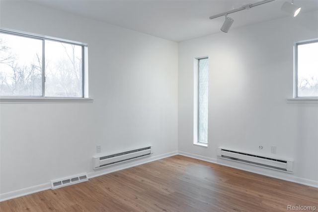 30540 N Greenbriar Road, Franklin Village, MI 48025