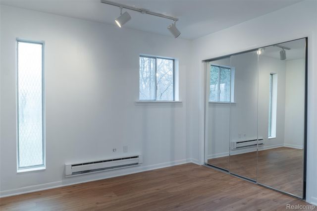 30540 N Greenbriar Road, Franklin Village, MI 48025