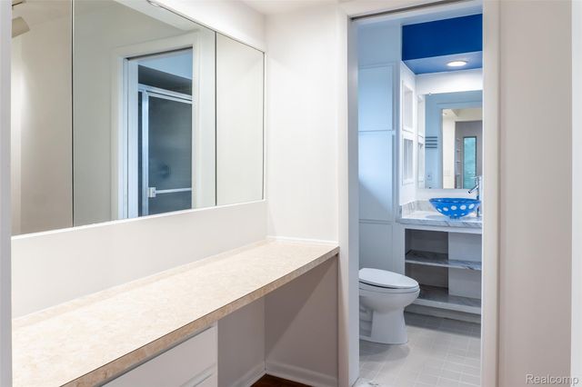 30540 N Greenbriar Road, Franklin Village, MI 48025