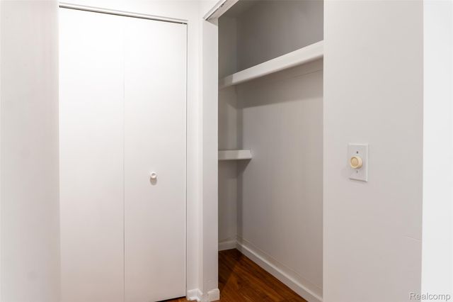 30540 N Greenbriar Road, Franklin Village, MI 48025