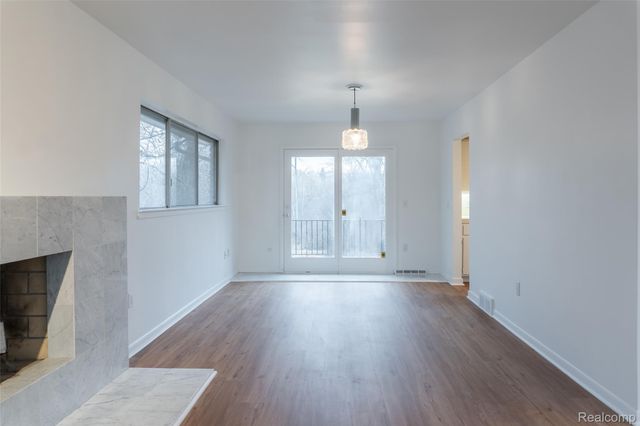 30540 N Greenbriar Road, Franklin Village, MI 48025