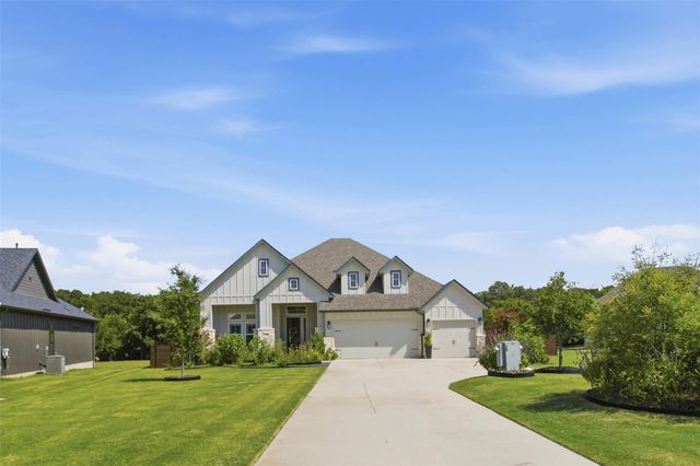 132 McNaughton DR, Liberty Hill, TX 78642