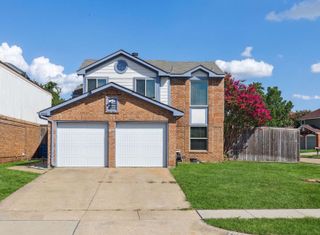 2068 Sienna Trail, Lewisville, TX 75067