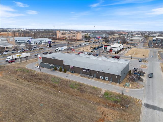 3600 Guess Who Drive Suite 12, Bentonville, AR 72712