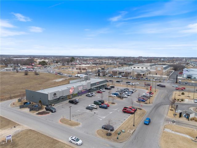 3600 Guess Who Drive Suite 12, Bentonville, AR 72712