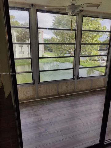 1810 N Lauderdale Avenue 2204, North Lauderdale, FL 33068
