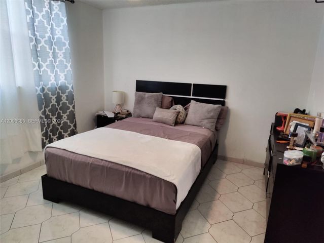 1810 N Lauderdale Avenue 2204, North Lauderdale, FL 33068