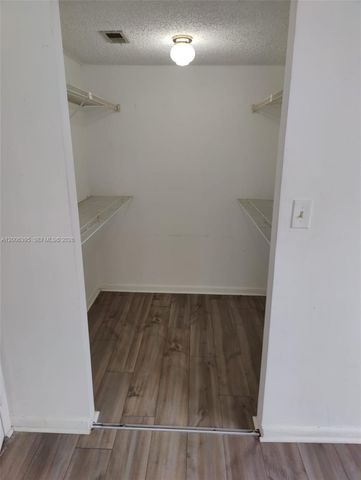 1810 N Lauderdale Avenue 2204, North Lauderdale, FL 33068