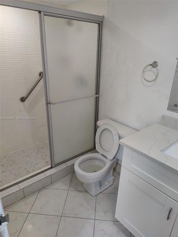 1810 N Lauderdale Avenue 2204, North Lauderdale, FL 33068
