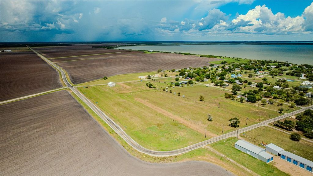 503 Wilhelm, Austwell, TX 77950 — exterior