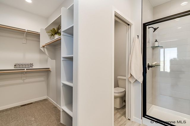 3949 SADDLEBACK LN, Cheyenne, WY 82001