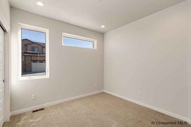 3949 SADDLEBACK LN, Cheyenne, WY 82001