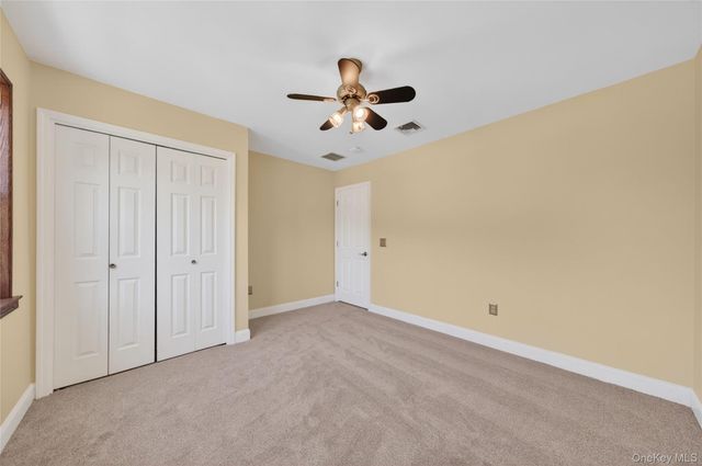 22 Hampton Place, Cornwall, NY 12518
