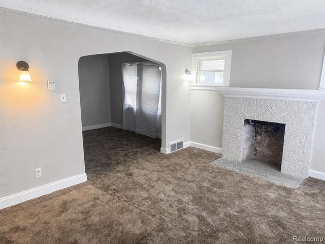 11475 Sanford Street, Detroit, MI 48205