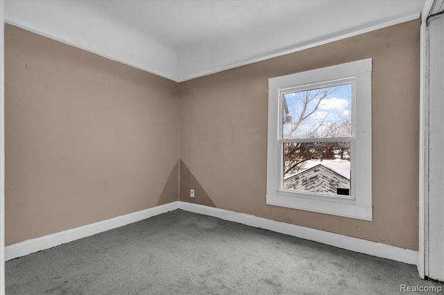 11475 Sanford Street, Detroit, MI 48205