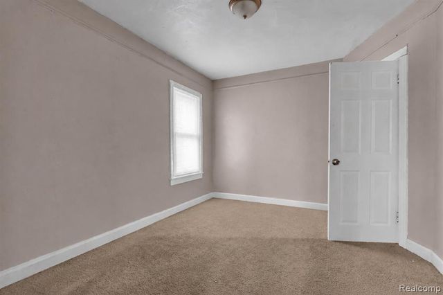 11475 Sanford Street, Detroit, MI 48205