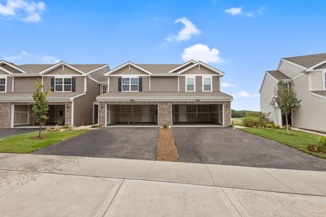 577 Cressmoor Boulevard, Hobart, IN 46342