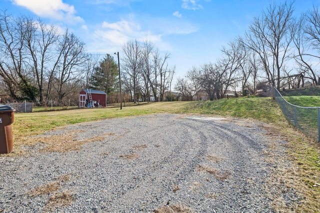 634 Cottonwood Drive, Richmond, KY 40475