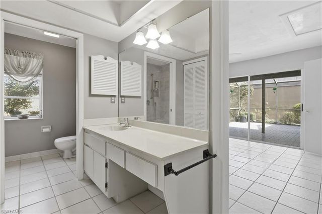 9753 Maplecrest CIR, Lehigh Acres, FL 33936