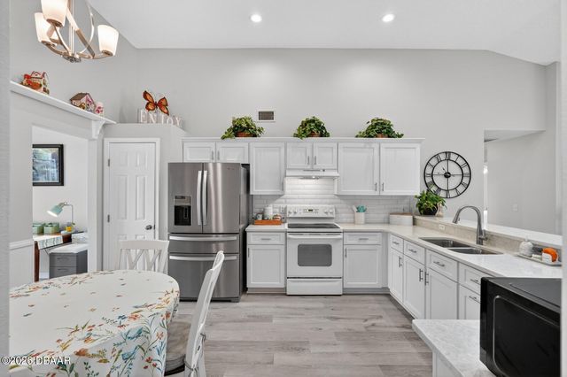 1349 N Wembley Circle, Port Orange, FL 32128