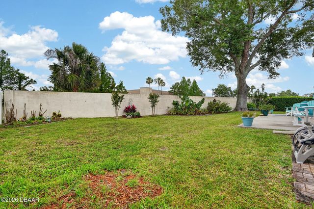 1349 N Wembley Circle, Port Orange, FL 32128