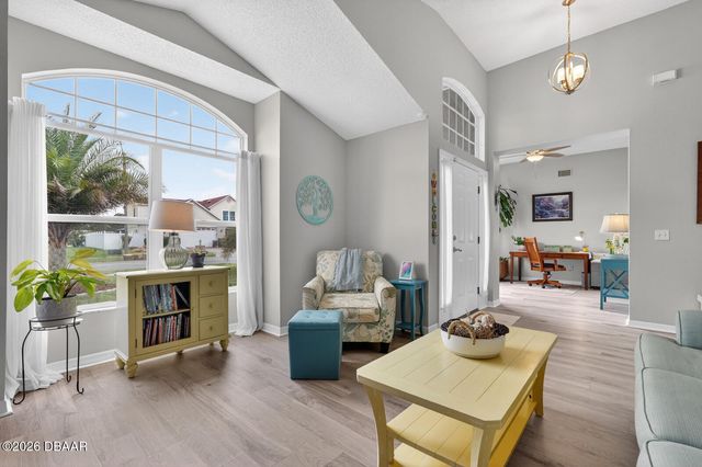 1349 N Wembley Circle, Port Orange, FL 32128