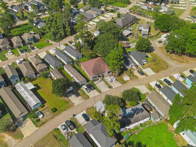 16697 E Forrestal, Montgomery, TX 77316
