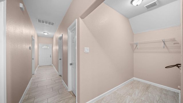 16697 E Forrestal, Montgomery, TX 77316