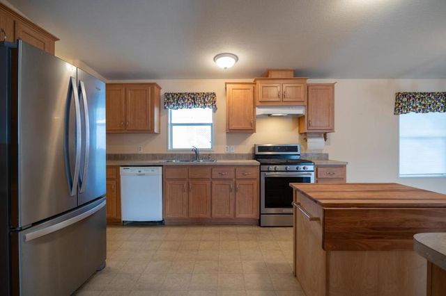 275 Burnett Avenue, Morgan Hill, CA 95037