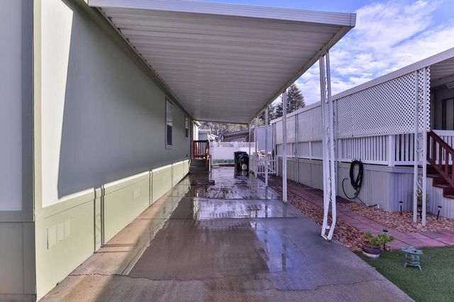 275 Burnett Avenue, Morgan Hill, CA 95037