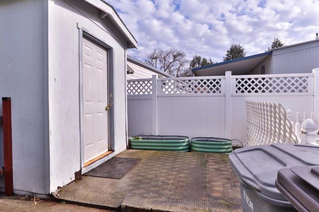 275 Burnett Avenue, Morgan Hill, CA 95037