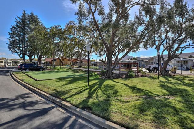 275 Burnett Avenue, Morgan Hill, CA 95037