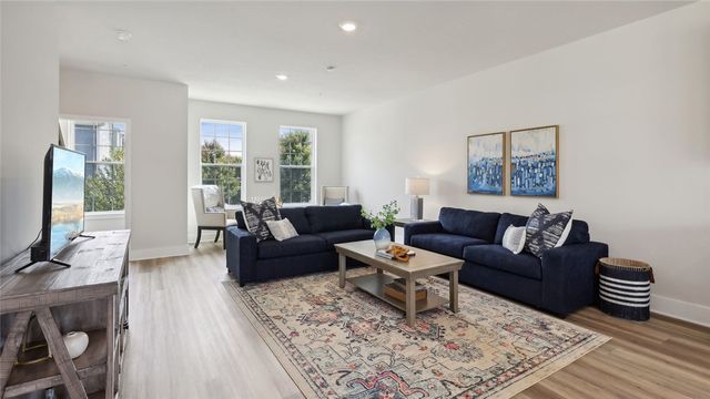 536 Cooper Street, Mccandless, PA 15090