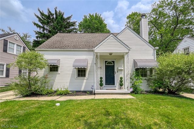 2751 Valley Road, Cuyahoga Falls, OH 44223