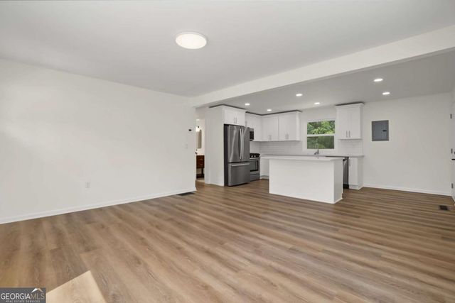 2628 Toni Place SW, Marietta, GA 30060