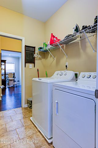 4120 Calgary Way, Louisville, KY 40241