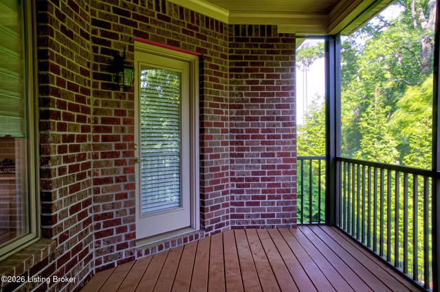 4120 Calgary Way, Louisville, KY 40241