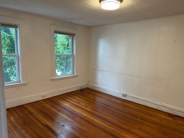 17 George St, Somerville, MA 02145