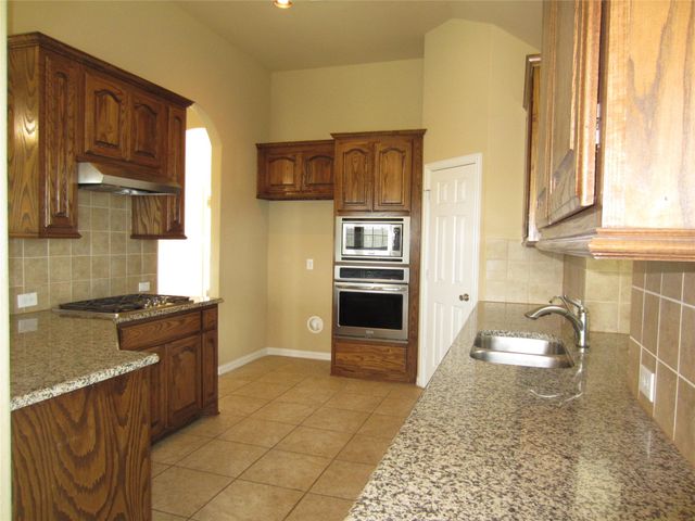 2515 Appaloosa Lane, Celina, TX 75009