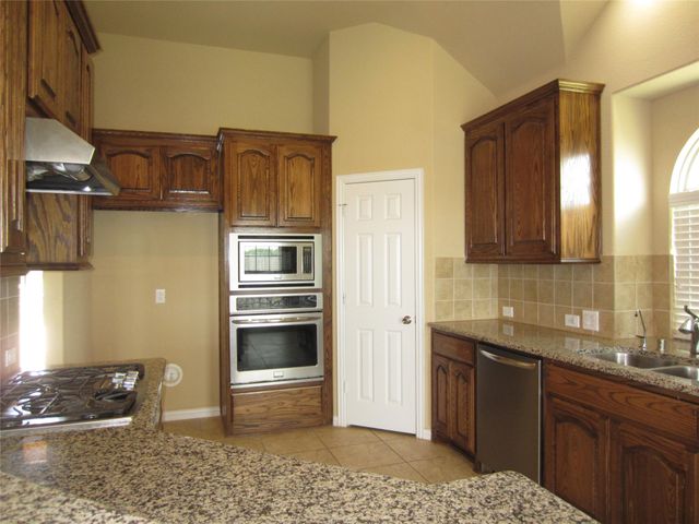 2515 Appaloosa Lane, Celina, TX 75009