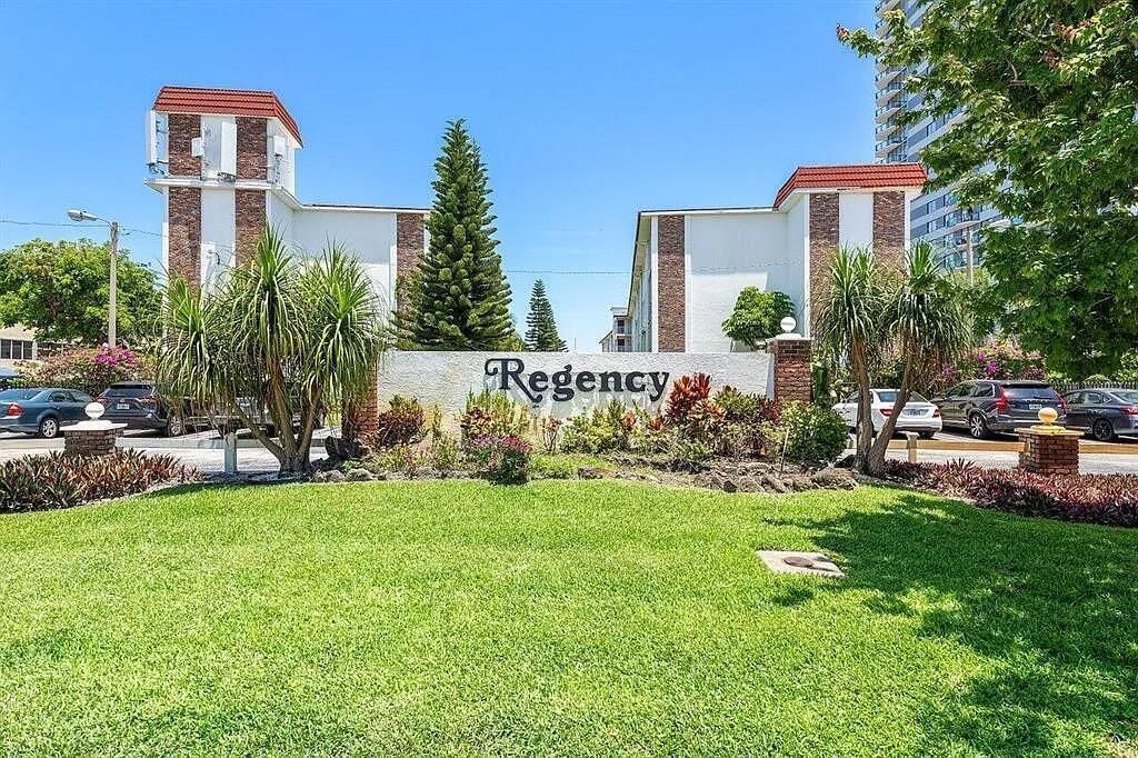 4500 N Flagler Drive D9, West Palm Beach, FL 33407