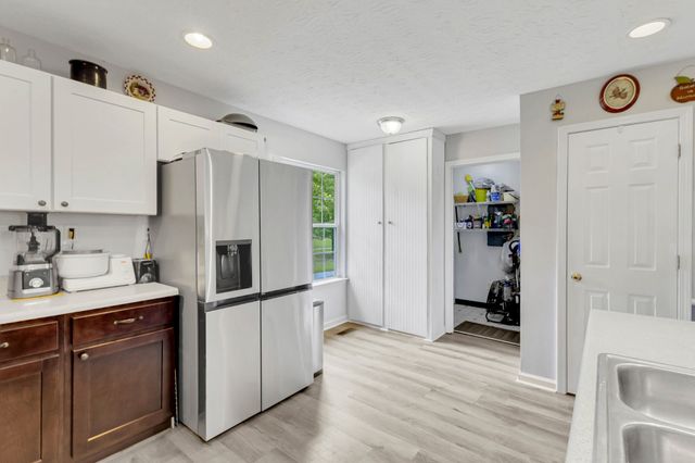 190 Harrison Ln, Shelbyville, TN 37160