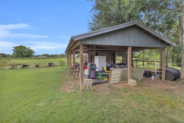 190 Harrison Ln, Shelbyville, TN 37160