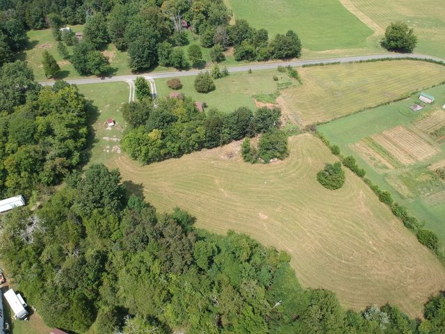 190 Harrison Ln, Shelbyville, TN 37160