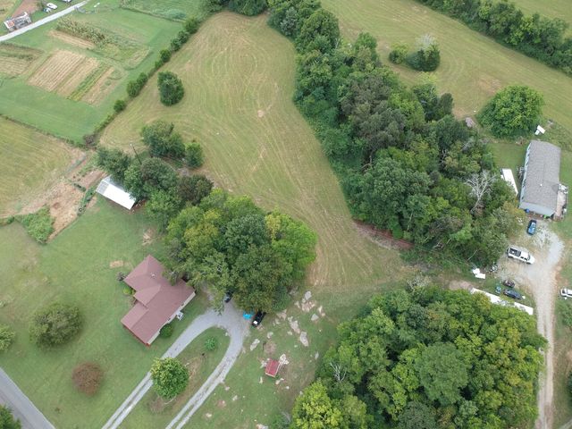 190 Harrison Ln, Shelbyville, TN 37160