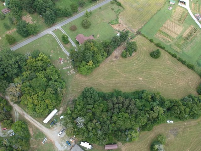 190 Harrison Ln, Shelbyville, TN 37160