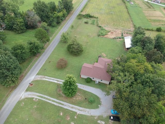 190 Harrison Ln, Shelbyville, TN 37160