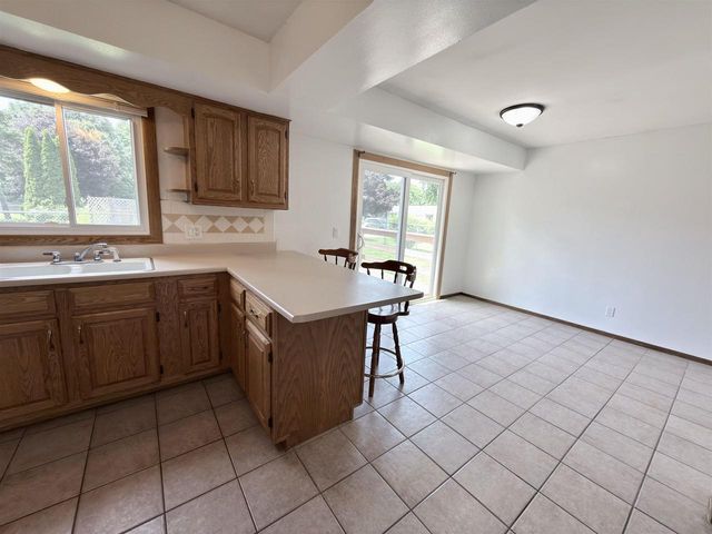 2019 N Pontiac Drive, Janesville, WI 53545